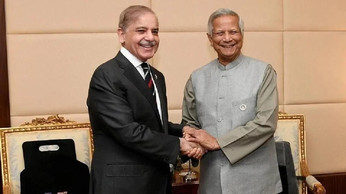 Bangladeshi traders are being forced to import goods from Pakistan