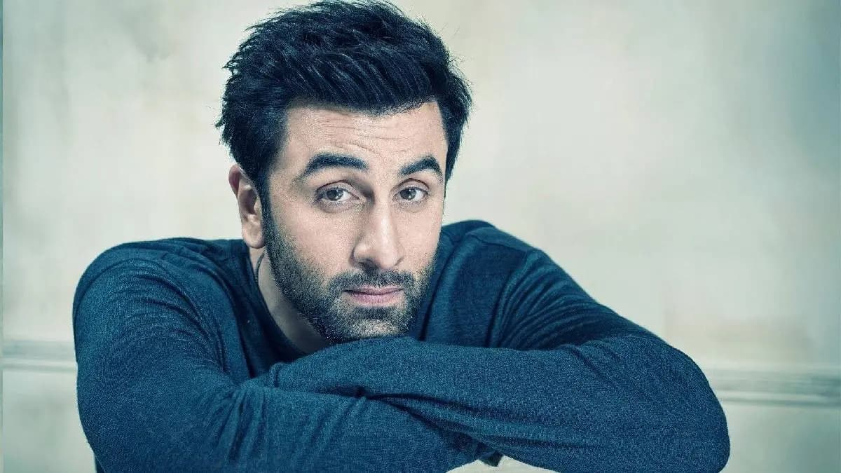 Singer Chinmayi Fights Back Beef Eater Comment Sparks Trolls on Ranbir Kapoor as Ram