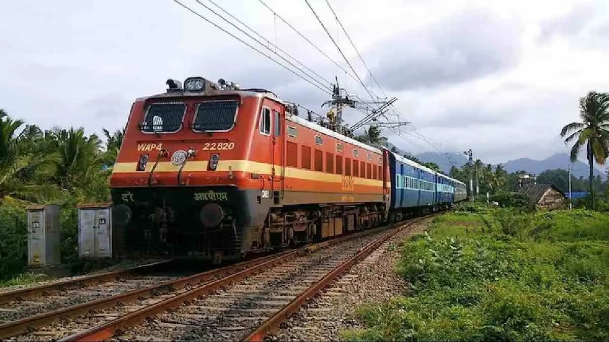 How Many Tatkal Tickets can a passenger book in a time