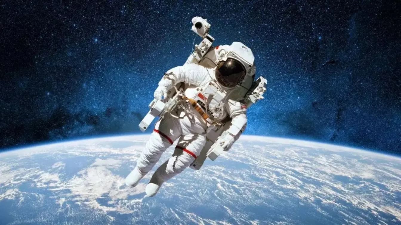  How do female astronauts manage Menstruation in space
