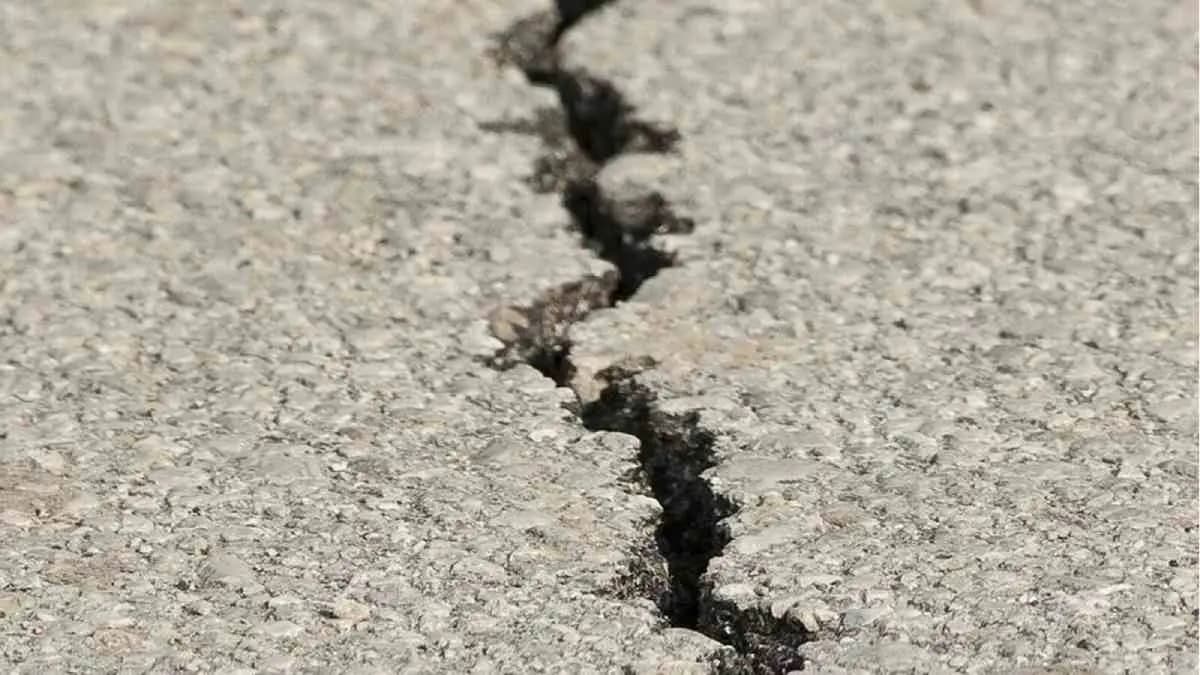 Tsunami Warning Issued after Earthquake strikes Papua New Guinea