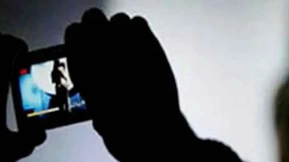 Man Sends Obscene Photos And Videos Of Ex Girlfriend to Friends