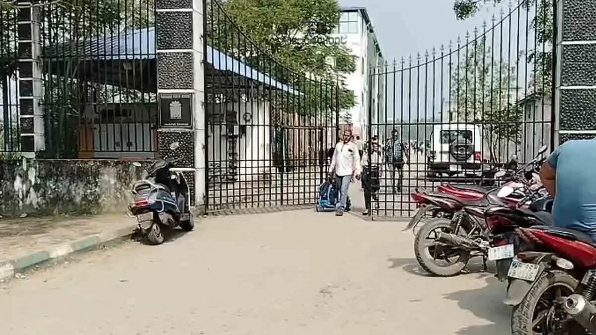 bomb hoax at sonarpur school gnr