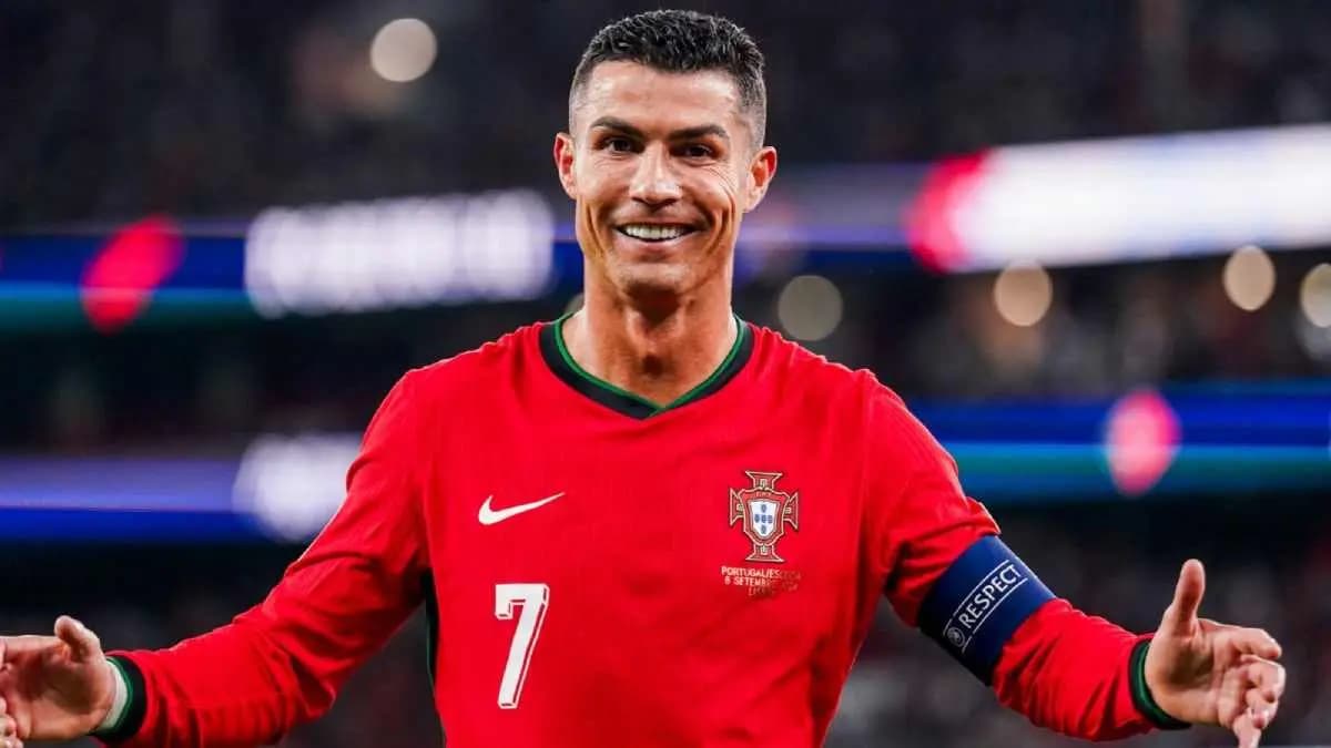 Cristiano Ronaldo brutally confronts his lookalike during Al Nassr draw against Al Shabab