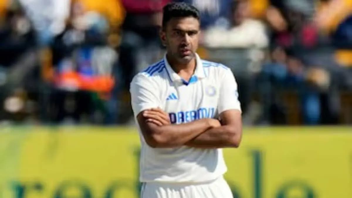 Father of Ravichandran Ashwin has claimed that his son was being humiliated for a long time spt 