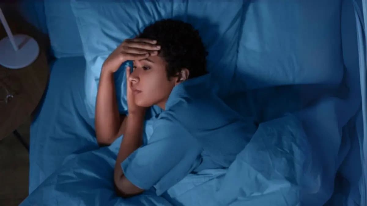 By consuming these three fruits before bed you fall asleep faster