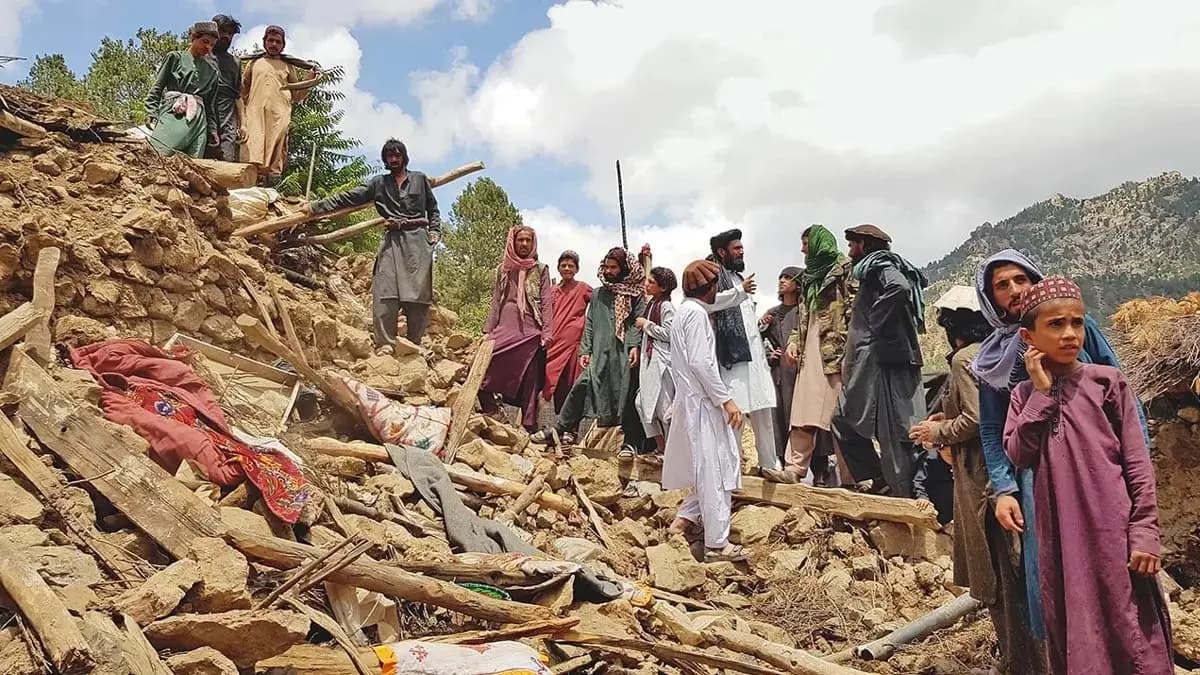 Devastating earthquake in Afghanistan tremors were also felt in Delhi Pakistan and Tajikistan
