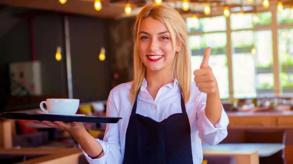 You Can Rest On A Waitress Lap In This Unique Cafe gnr 