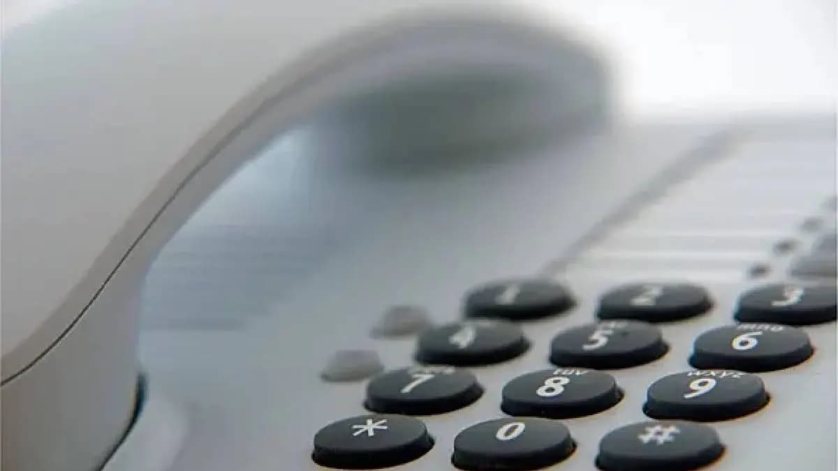 Complete list of emergency phone numbers in India