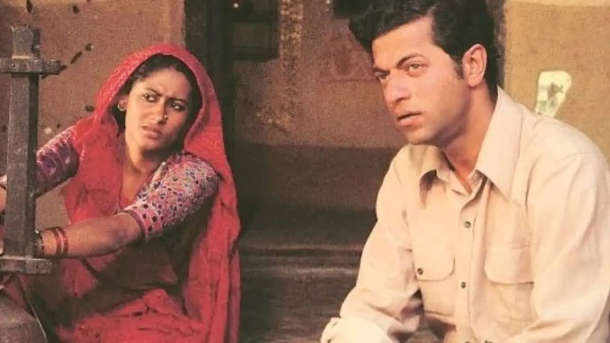 Shyam benegals manthan restored version scheduled to show in nandan two in Kolkata film festival ent