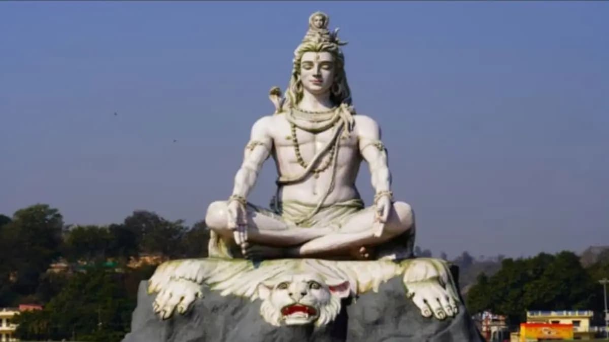 Shivratri 2025 Horoscope 4 zodiac signs will get good luck and huge money on Shivratri of this year lif