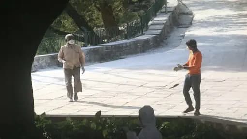  17 Year Old Boy and Girl Found Dead In Delhi Park
