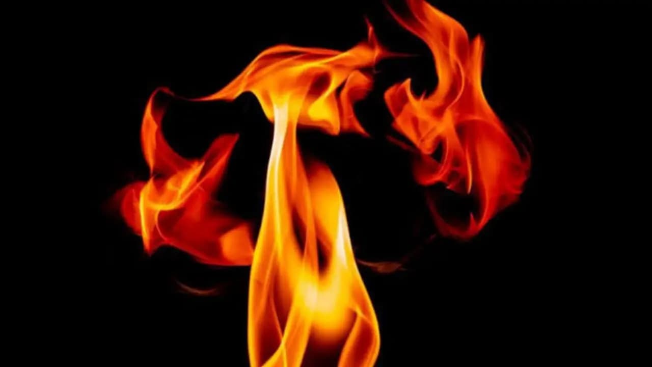 fire at jute mill