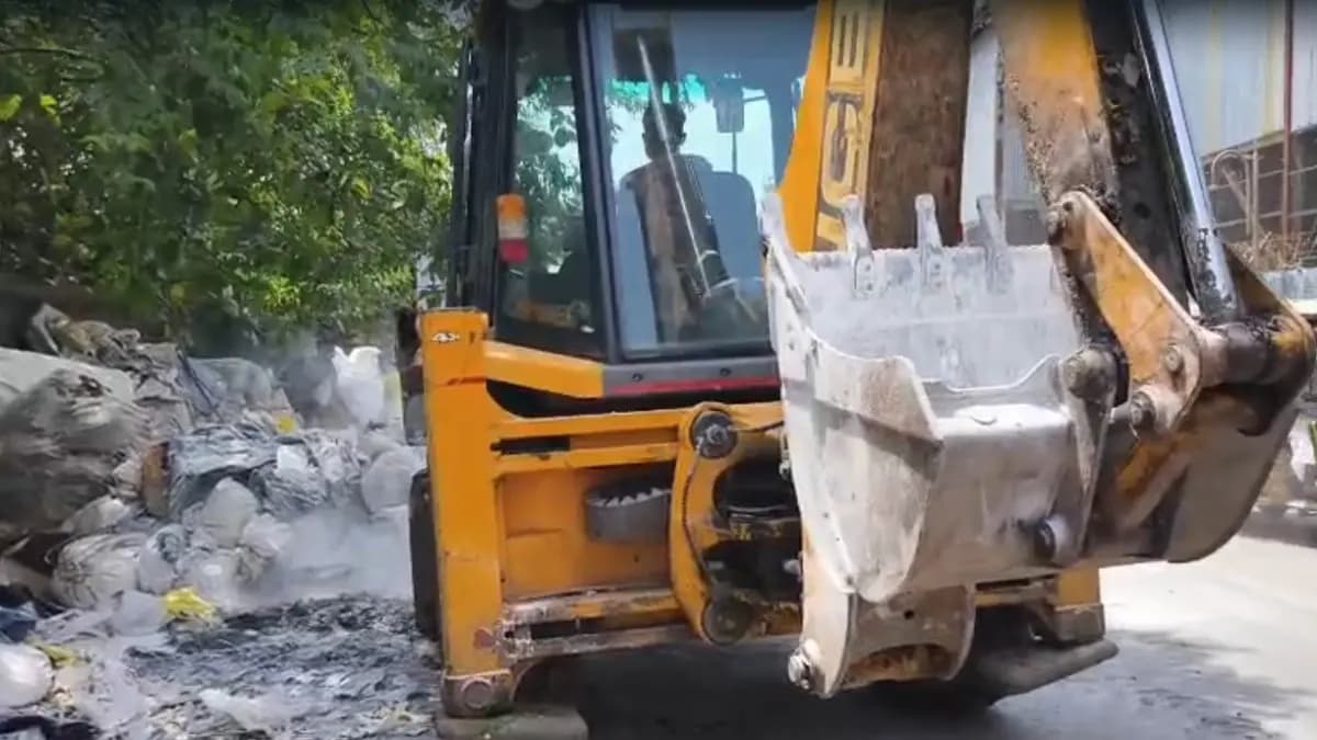 Rishra Municipality along with Rishra police started eviction program