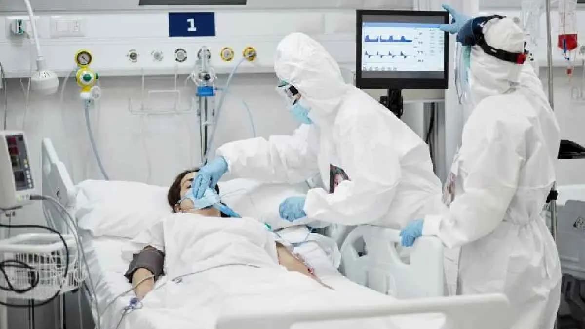 Govt doctor heard in Viral audio clip instructing colleague to kill COVID-19 patient