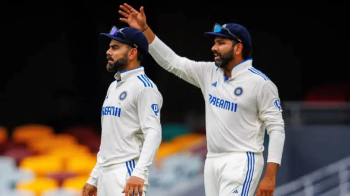 Sanjay Manjrekar compared the test record of both Virat Kohli and Rohit Sharma 