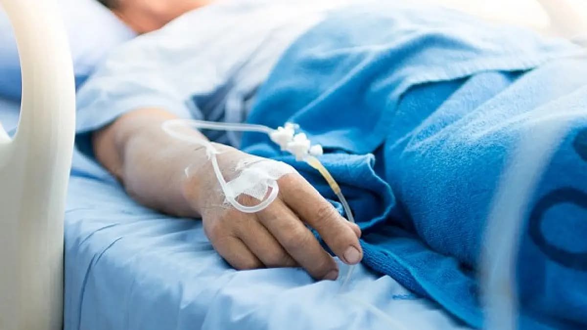  20 hour work Junior bankers at US firm say brutal work culture led to organ failure