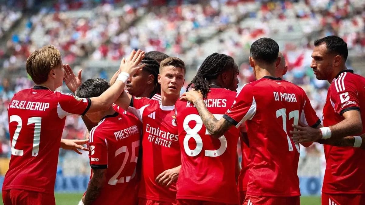 Benfica beat Bayern in club world cup matches