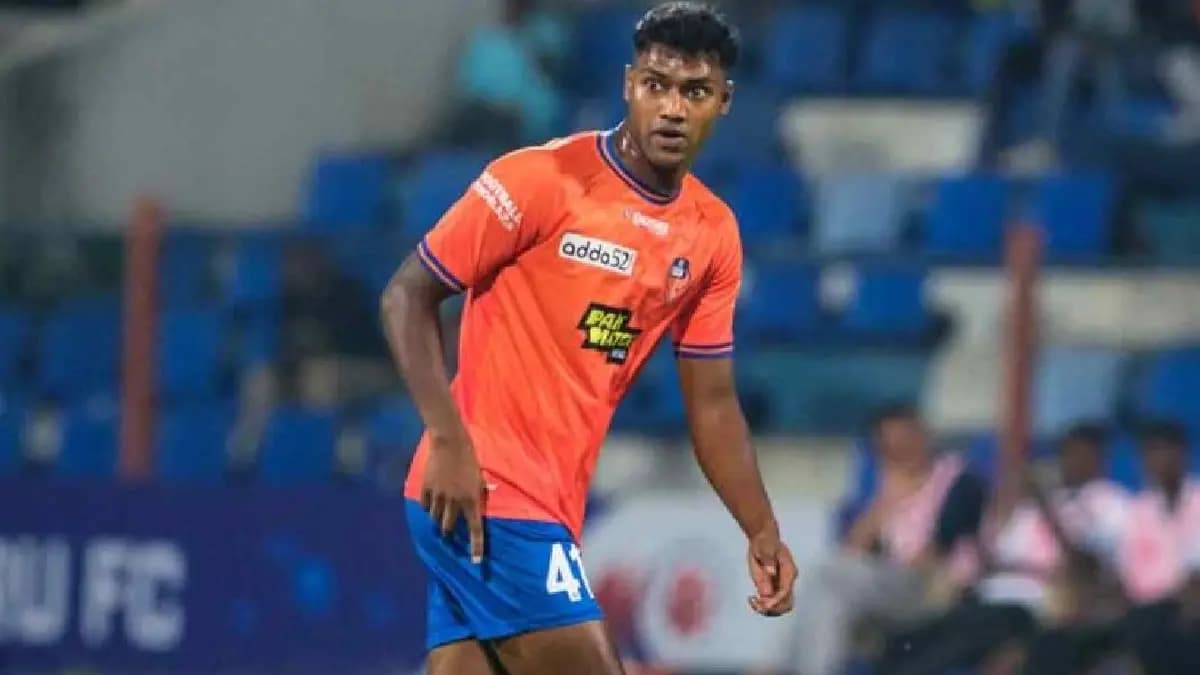 Joy gupta signs for East Bengal