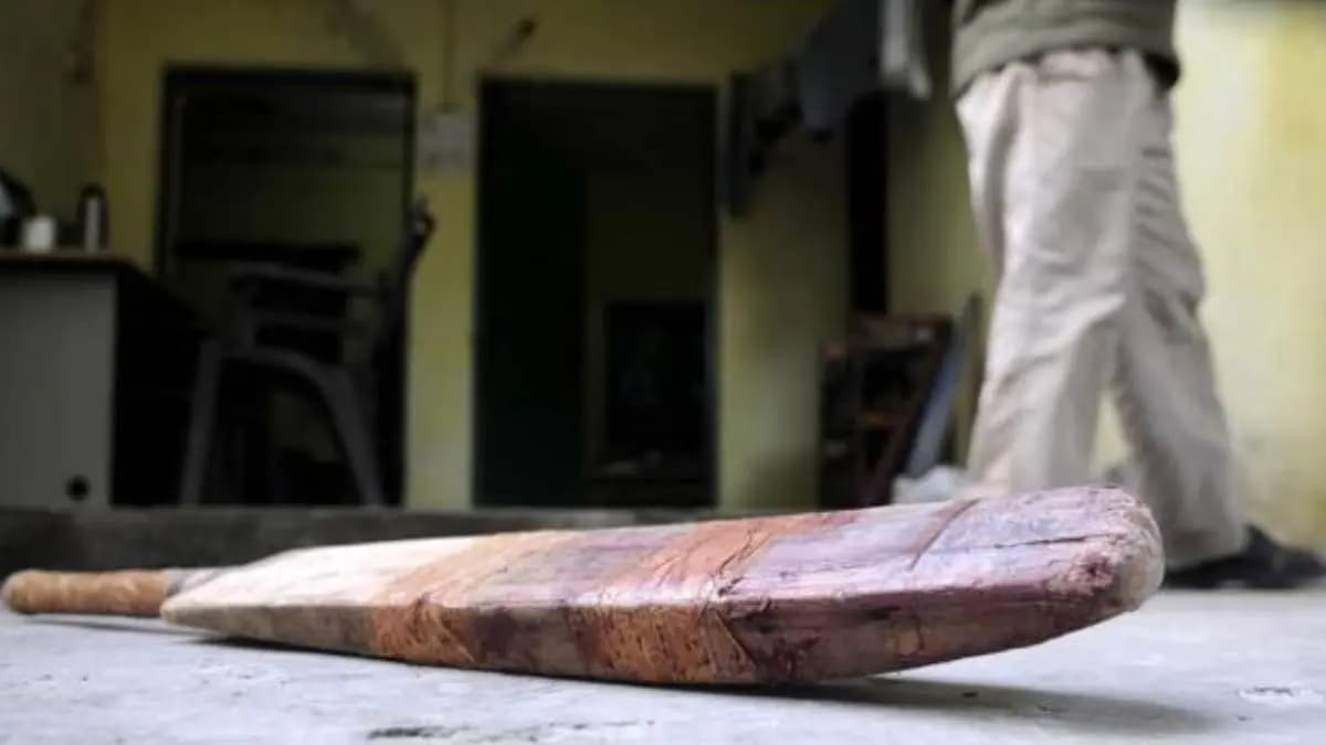 Daughter in law takes life of her father in law
