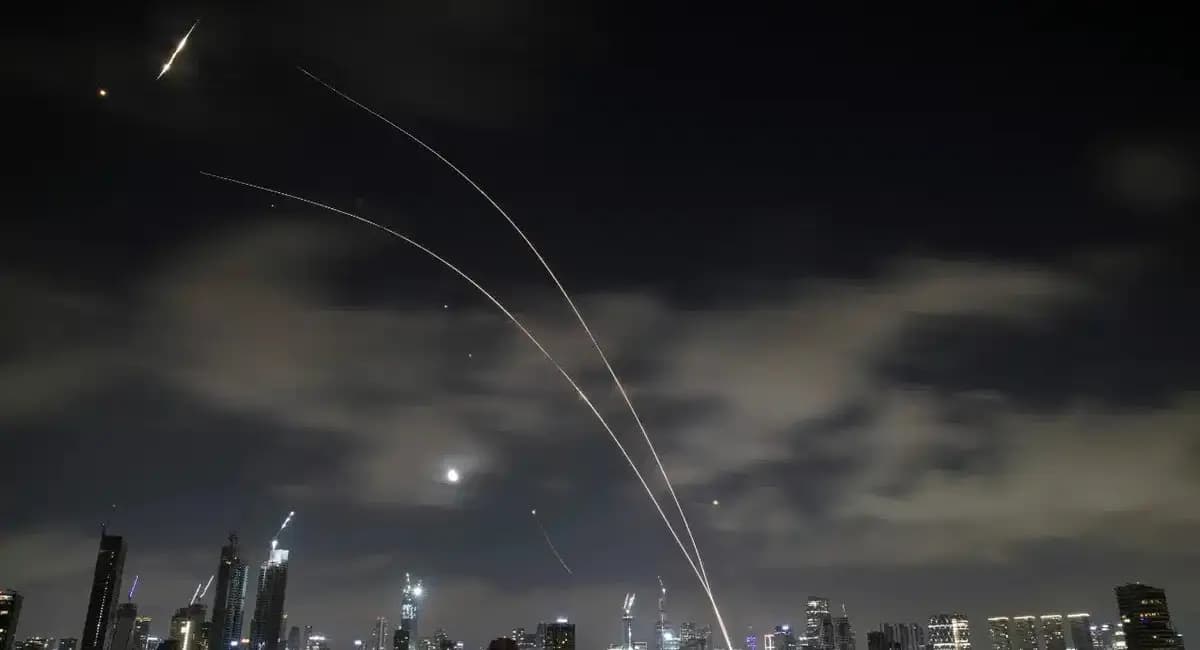 Iran Israel Conflict sources says Israel Carries Out Fresh Strikes On Irans  Fordow Nuclear Site