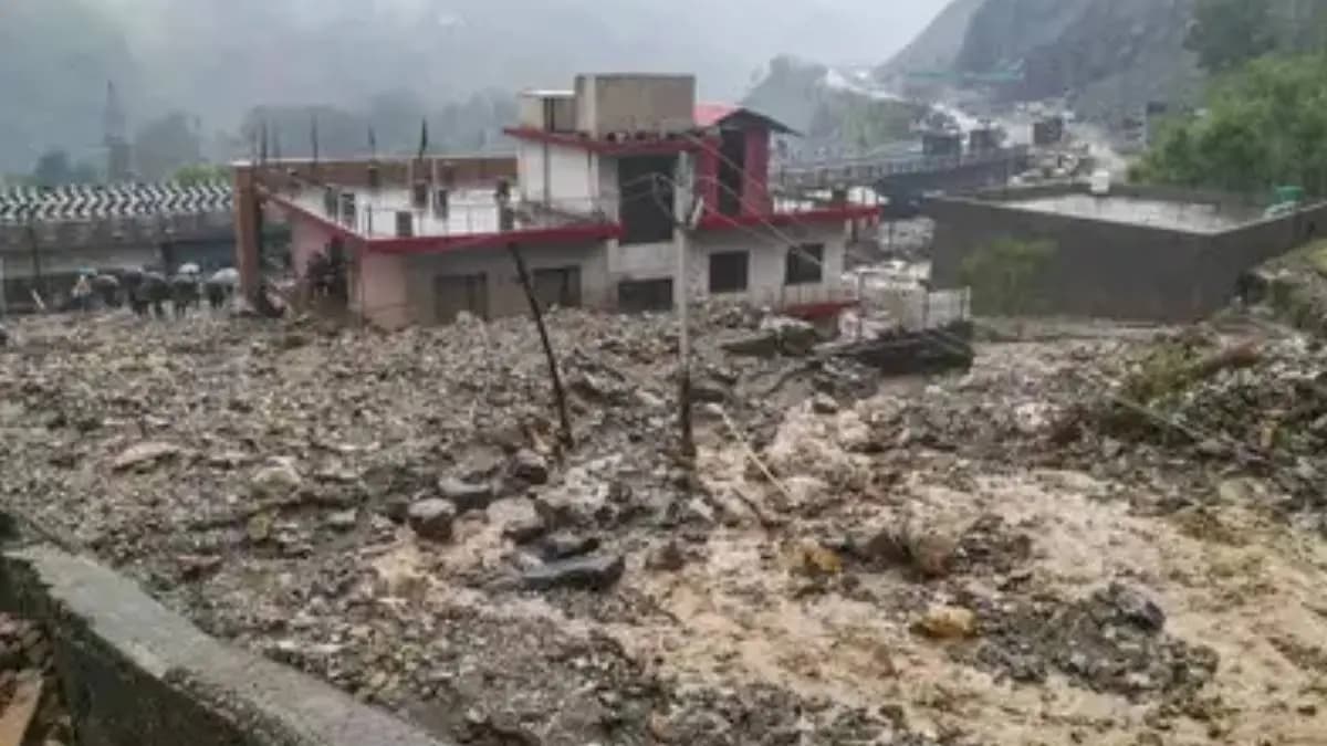 JK landslide lives lost schools shut down for today