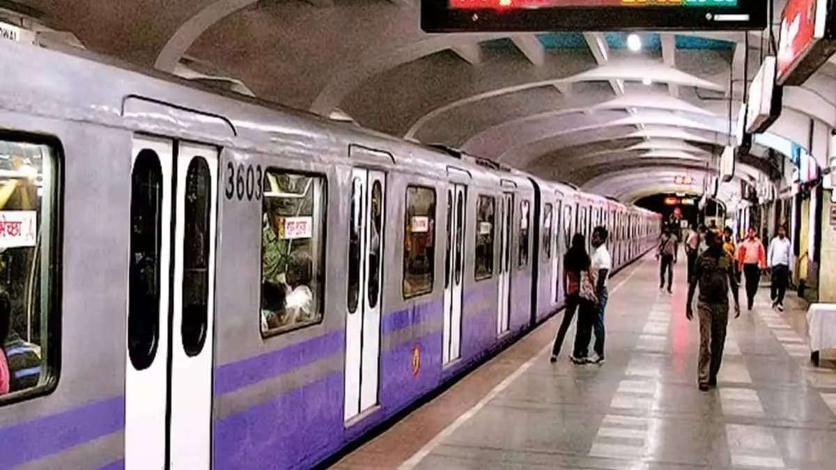 metro disruption in dum dum to kavi subhash line gnr