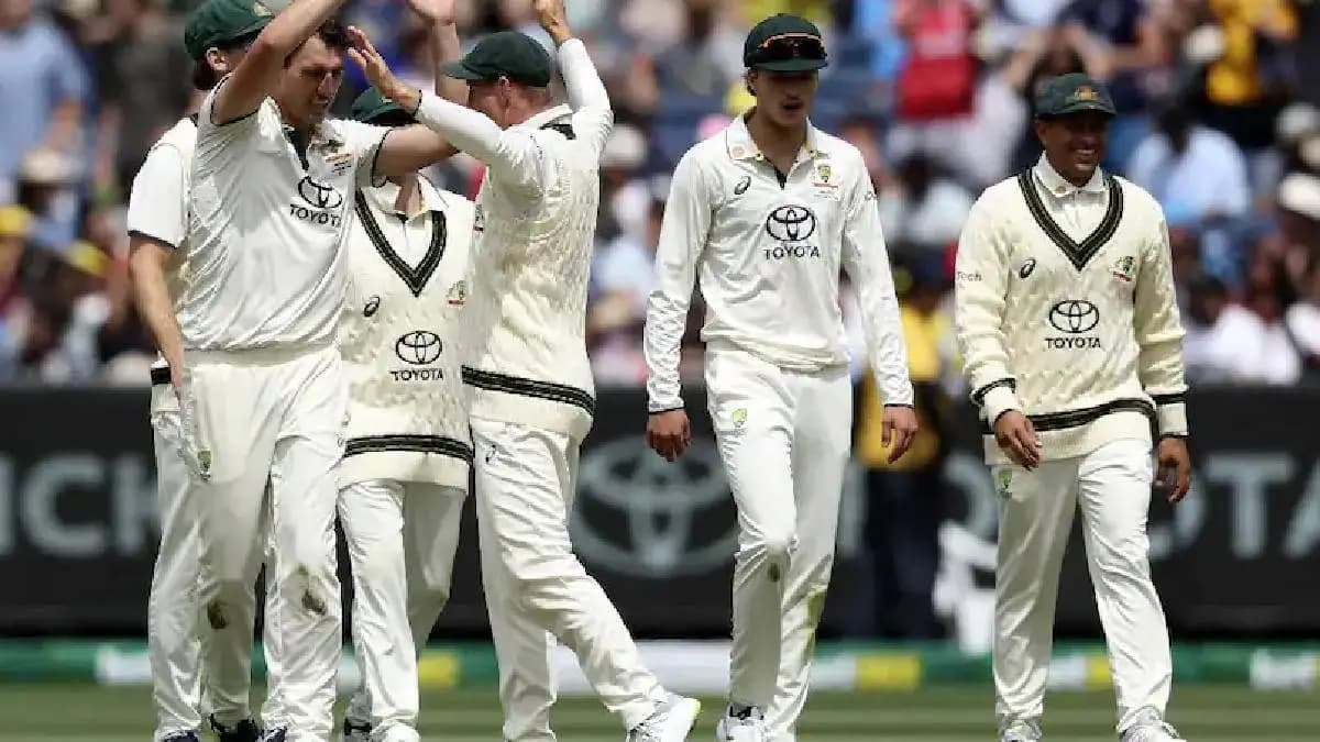 ndia Hit Self-Destruct Button, Lose Quick Wickets spt