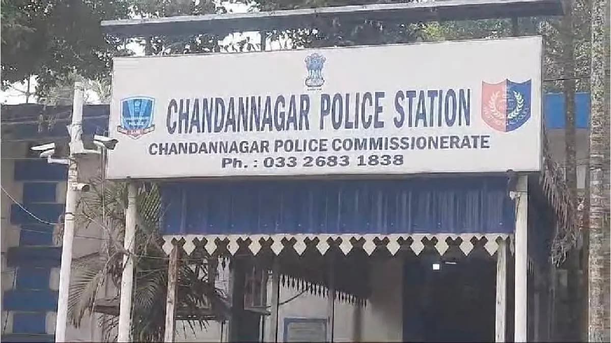 accident at chandannagar, one dies gnr