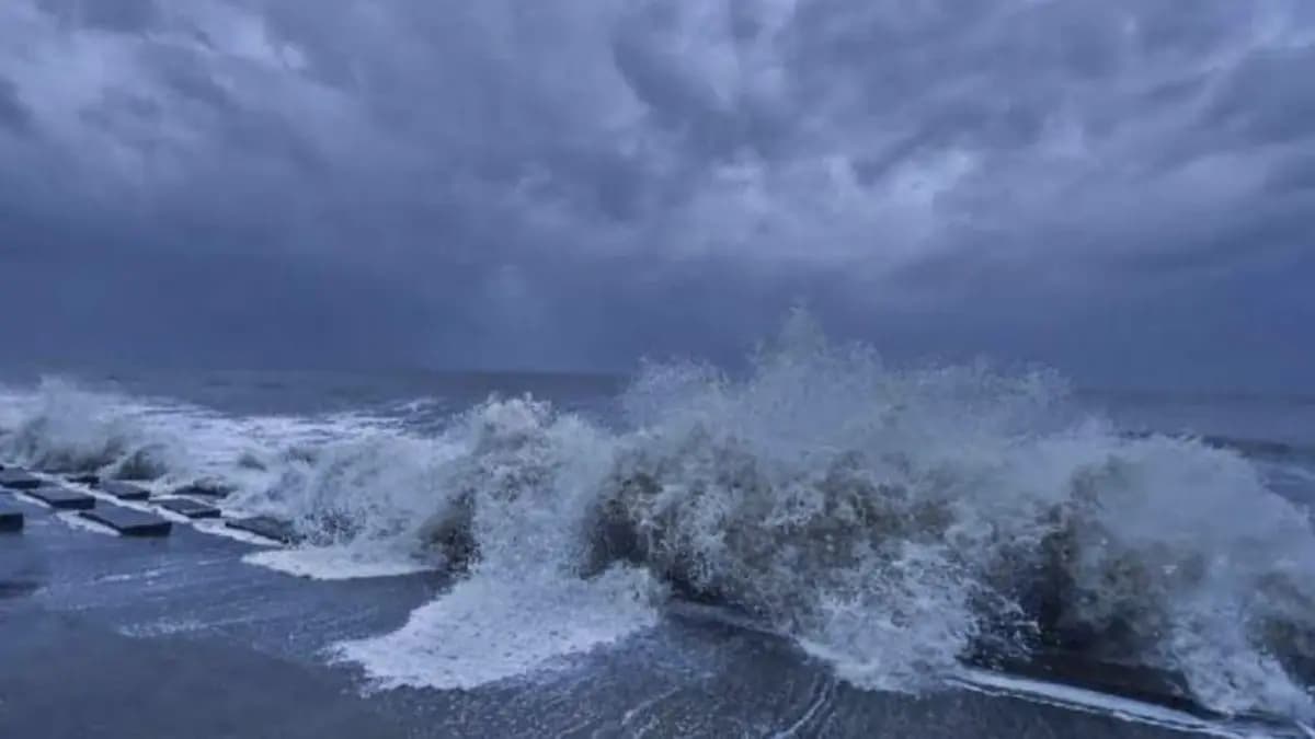 Cyclone Montha Alert Big Update Severe Cyclonic Storm Montha over Westcentral Bay of Bengal