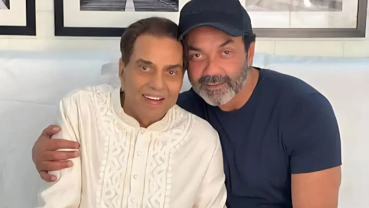 Actor Bobby Deol says Dharmendra beat up fan 
