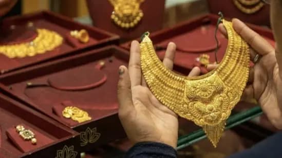 Gold Price Today check 22 carat Gold Price in top cities on 2 February gnr