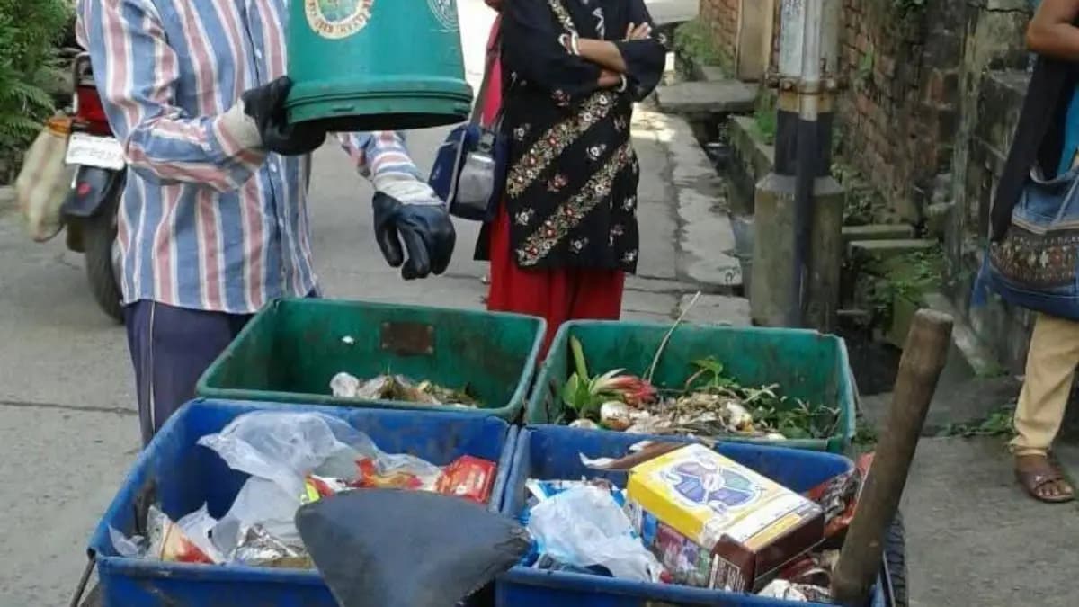 KMC to start playing songs in waste collecting vans soon