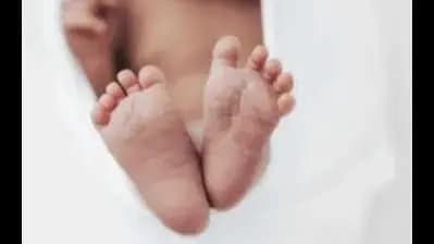 UP Couple Welcome Quadruplets After Long Wait; Tragedy Strikes As 2 Die gnr 