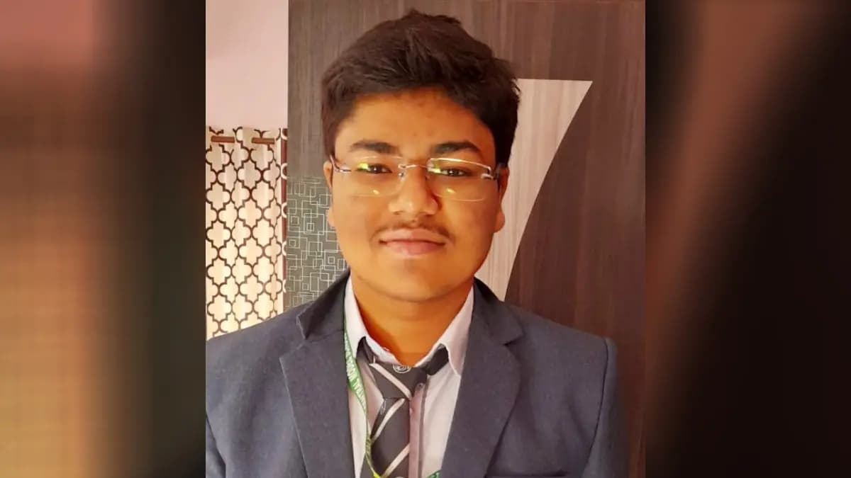 Whole Nadia district is proud of WBJEE second place holder Samyajyoti Biswas