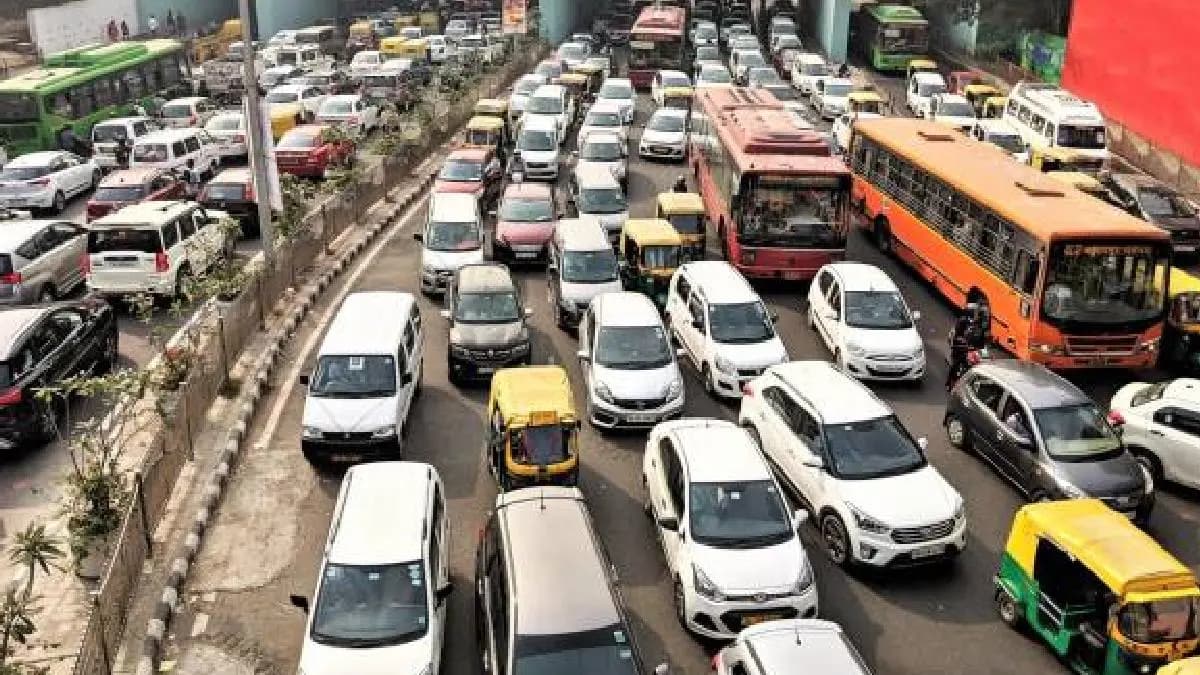 Bengaluru ranked as India's 2nd slowest city in terms of traffic jam Kolkata in which position gnr 