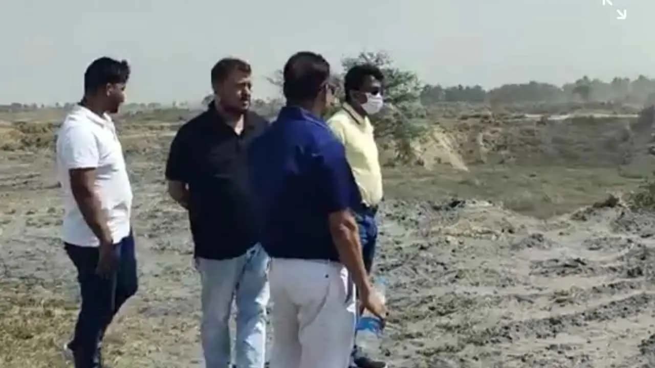 Jangipur TMC MLA Jakir Hossain donated 10 Bigha land for dumping ground