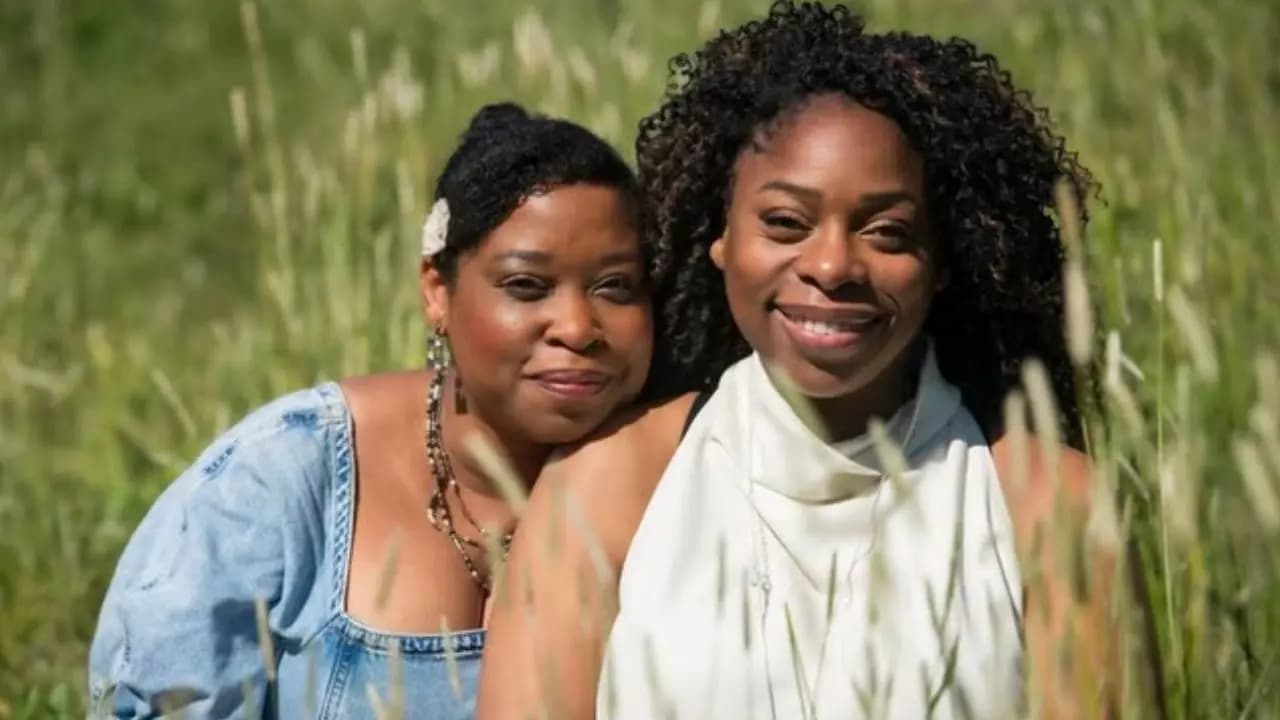 UK twins have different fathers