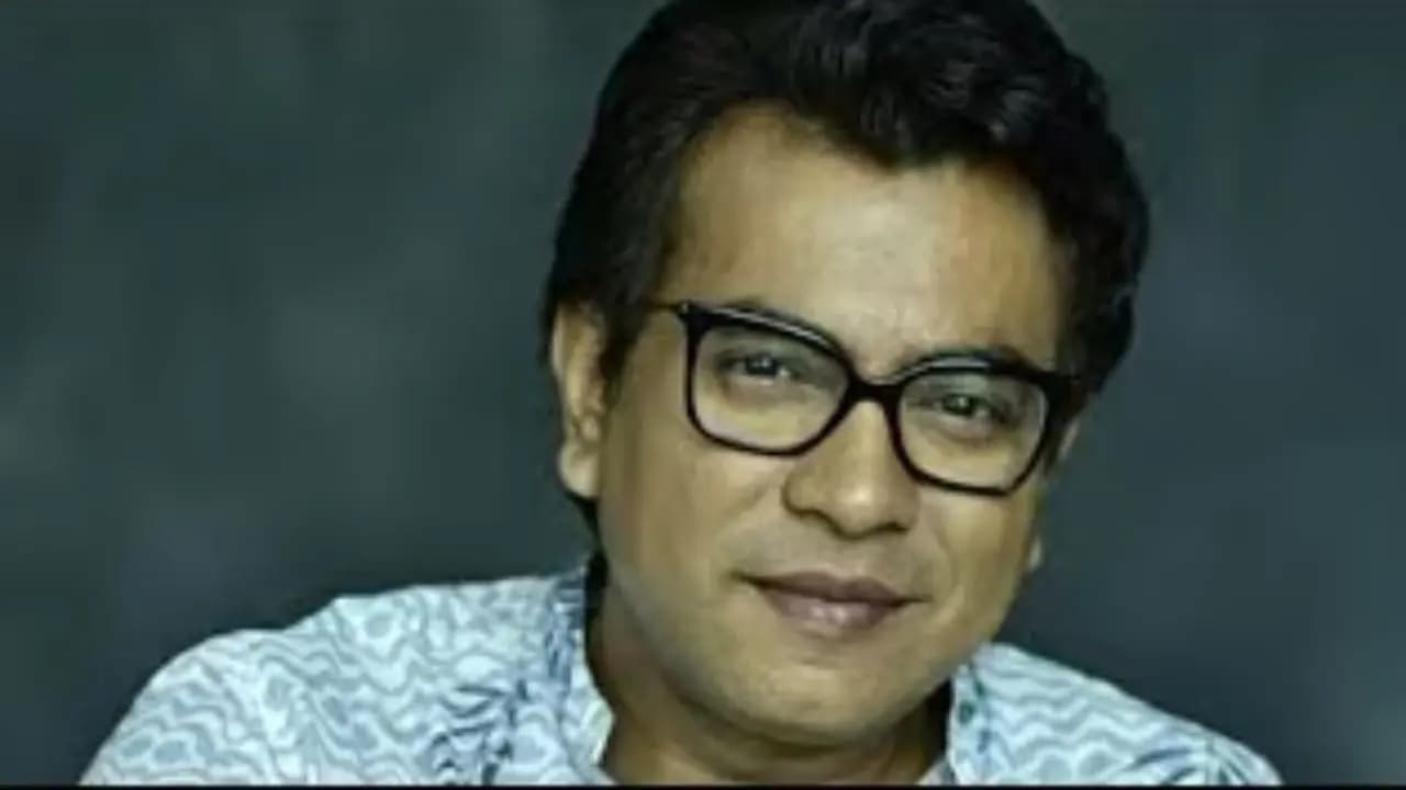 Abar hawa badal movies teaser Will drop Tommorow starring rudranil Ghosh and Parambrata Chatterjee 
