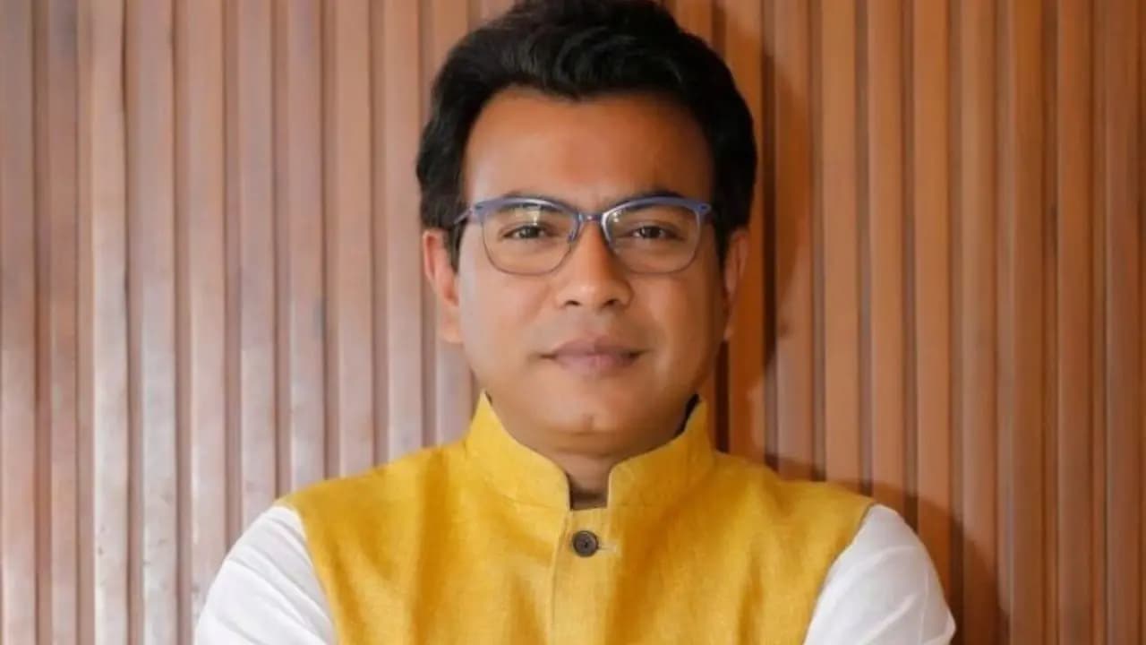 Rudranil Ghosh takes lead in shibpur constituency in west bengal assembly election 2026