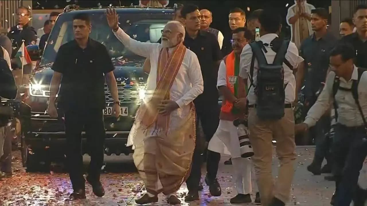 West Bengal Election 2026 Narendra Modi Wears Bengali Attire to Celebrate BJP Victory