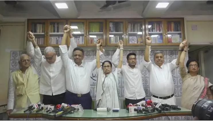 Mamata Banerjee press conference after worse defeat