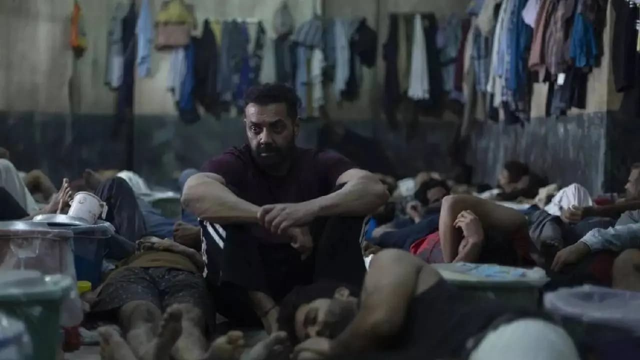 How Dharmendra Encouraged Bobby Deol to Take on Anurag Kashyap s Bandar
