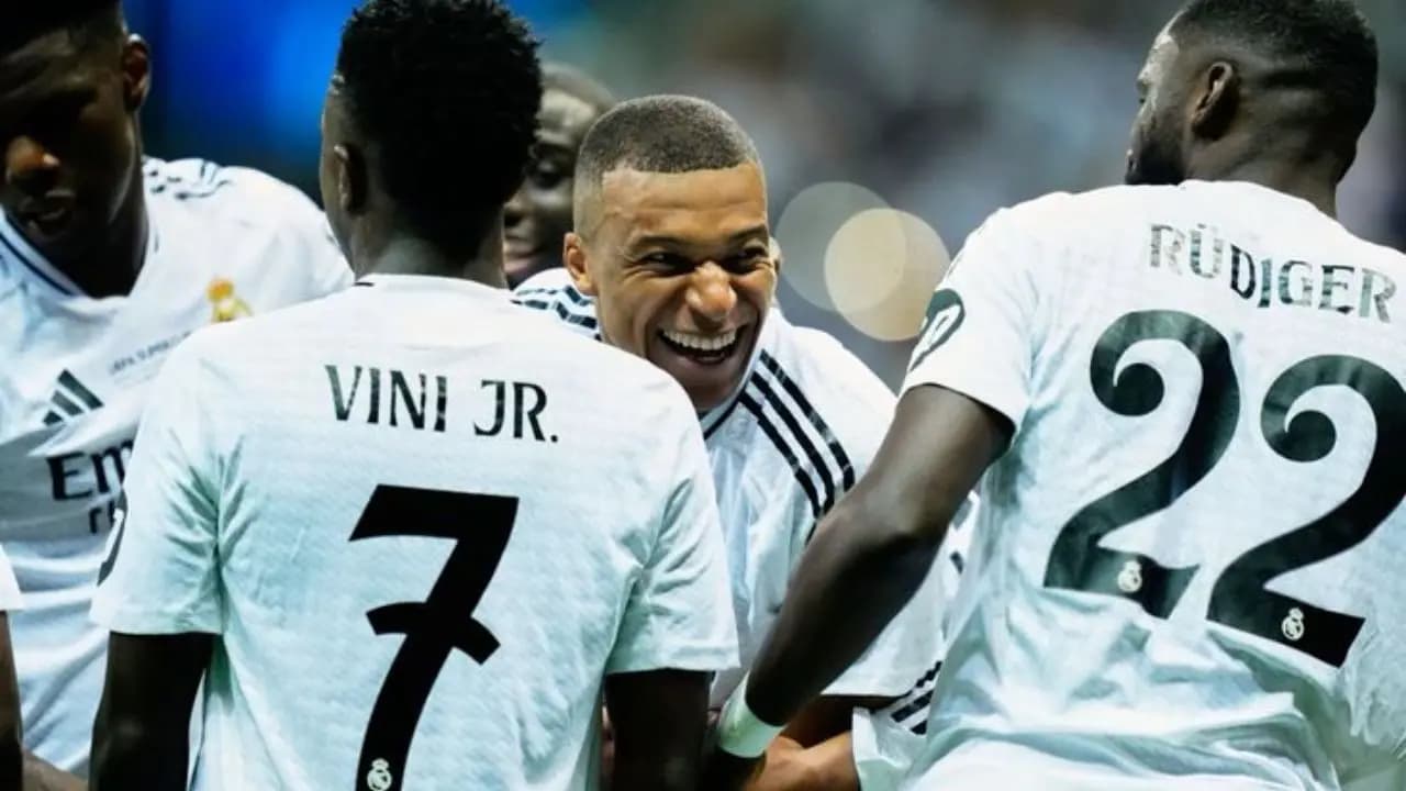 Antonio Rudiger slaps Real Madrid teammate 