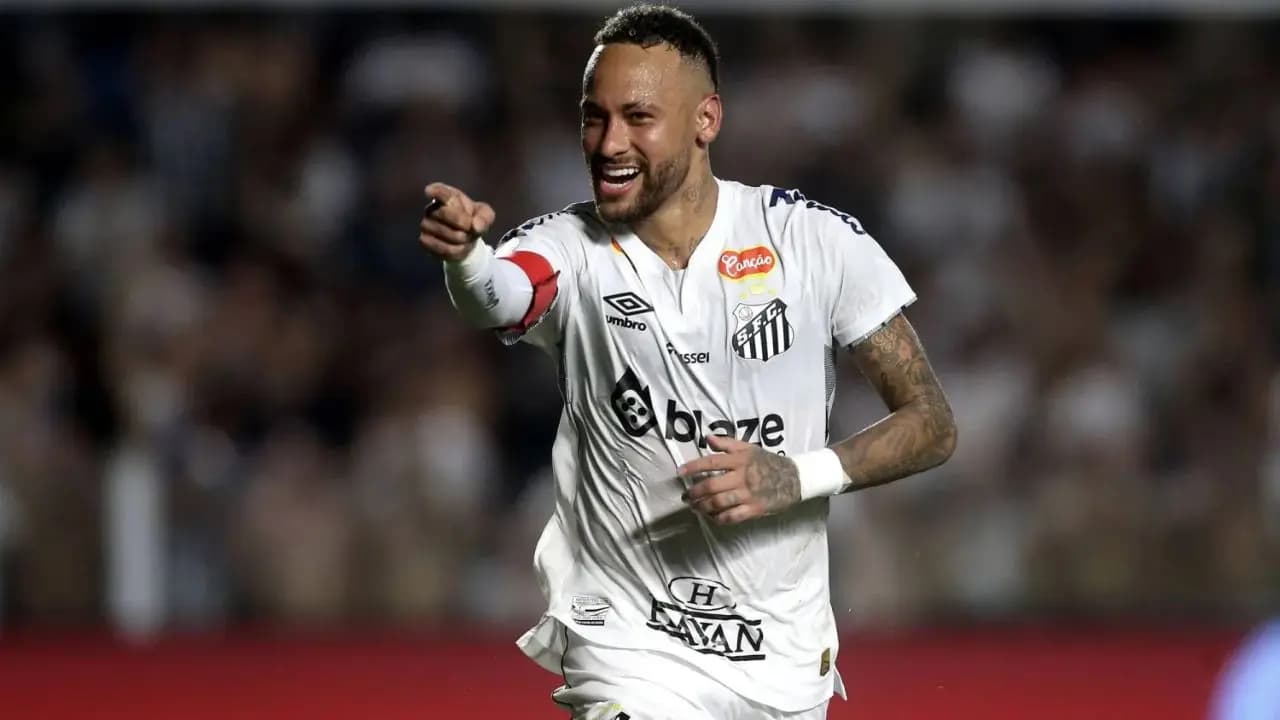 Brazilian star  Neymar apologies to Robinho Junior after slap