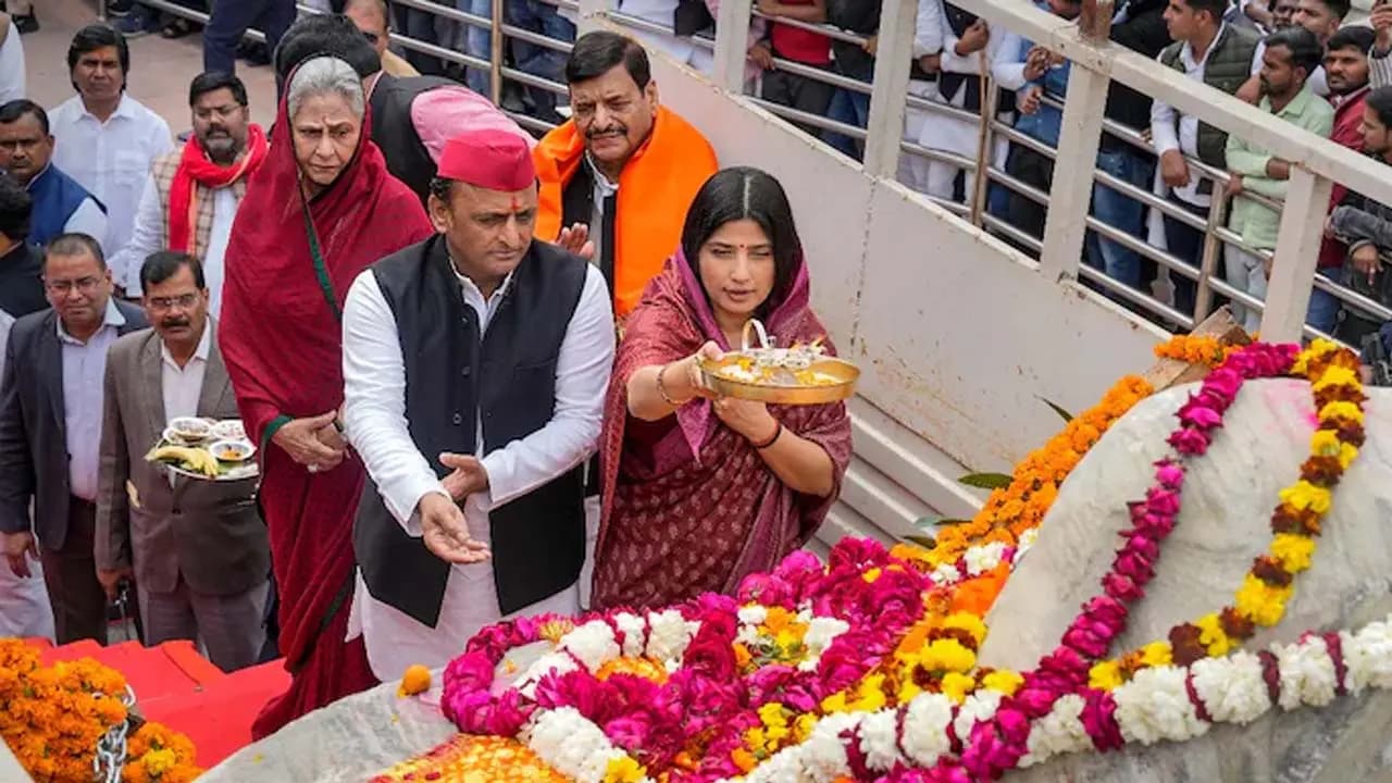 Neo-socialist Akhilesh Yadav is banking on a soft Hindutva strategy for the 2027 Uttar Pradesh elections