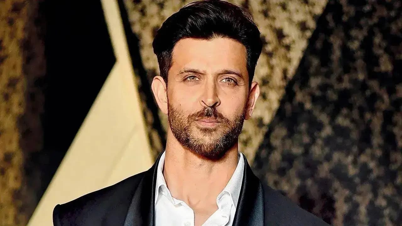 Hrithik Roshan Recreates His Kaho Naa Pyaar Hai Hookstep