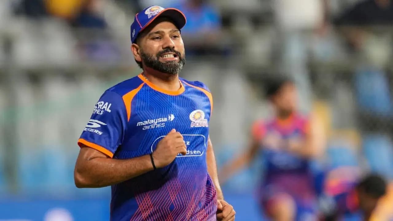 Rohit Sharma had an awkward yet funny interaction with a fan during a selfie attempt ahead of MIs IPL 2026 clash against RCB