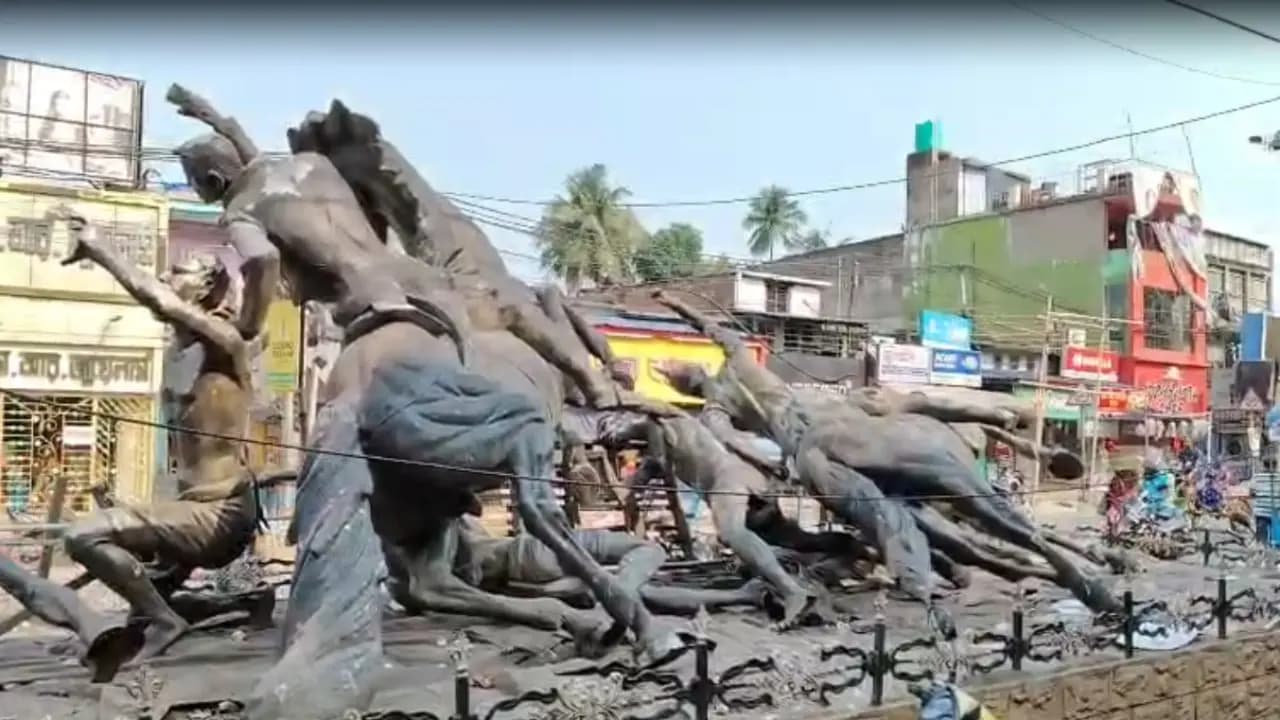 After Ashok Kirtania took oath as minister people of Bangaon destroyed a controversial statue