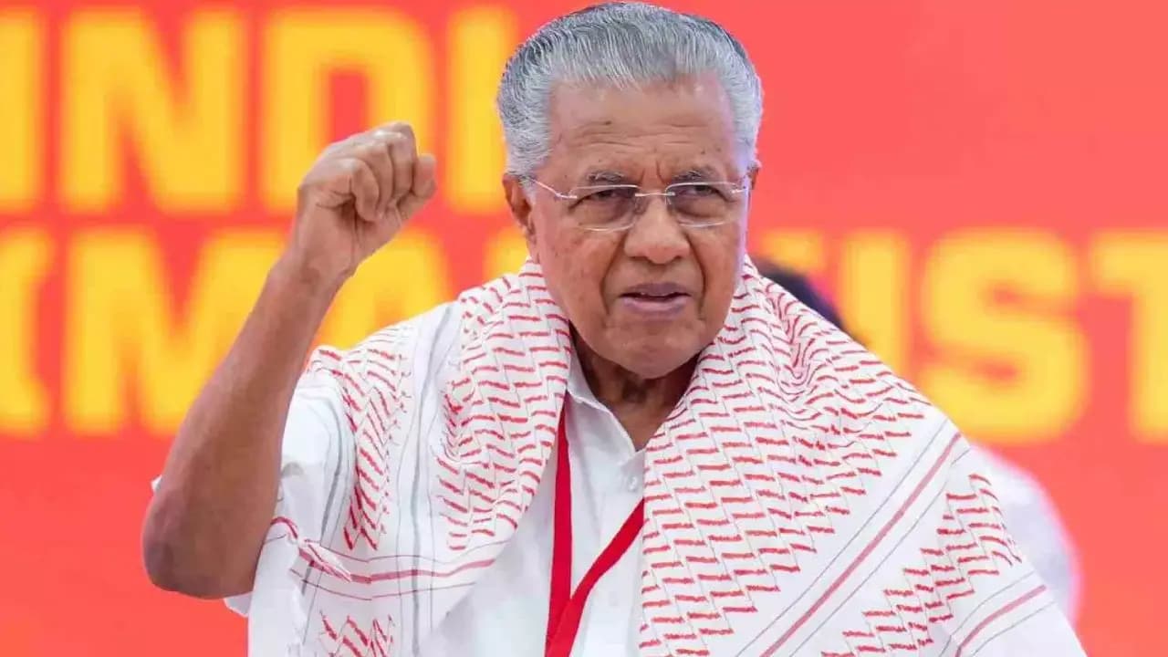CPIM elects pinarayi vijayan as leader of opposition in kerala